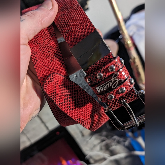 **!! Mega Deal !!**.   6 items for the retail price of one of them !! FIRM PRICE - Picture 6 of 6